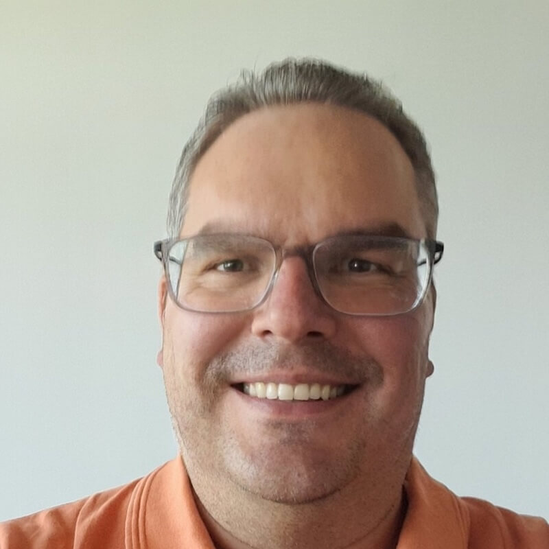Rolf Albrecht (er/ihm)